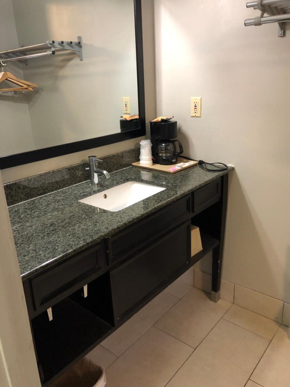 Deerfield Inn And Suites - Fairview المظهر الخارجي الصورة